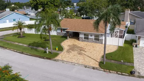 View/Area - 7151 121st Ave, Largo, FL 33773 photo 3 of 18