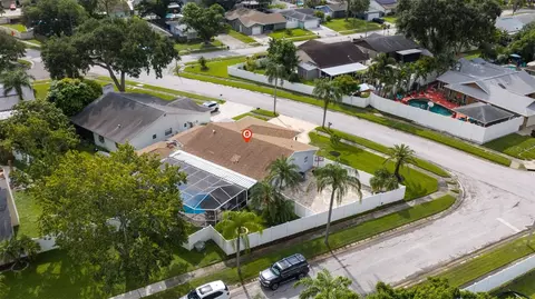 View/Area - 7151 121st Ave, Largo, FL 33773 photo 1 of 18