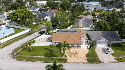 View/Area - 7151 121st Ave, Largo, FL 33773 photo 6 of 18