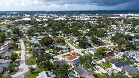 View/Area - 7151 121st Ave, Largo, FL 33773 photo 15 of 18