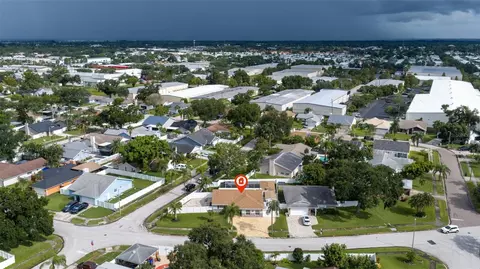 View/Area - 7151 121st Ave, Largo, FL 33773 photo 11 of 18