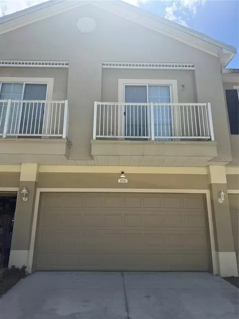 Exterior - 6730 Eagle Feather Dr, Riverview, FL 33578 photo 2 of 9