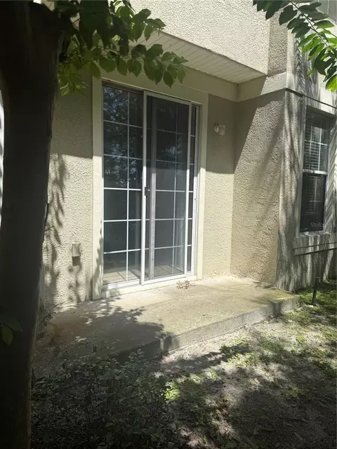 Exterior - 6730 Eagle Feather Dr, Riverview, FL 33578 photo 8 of 9
