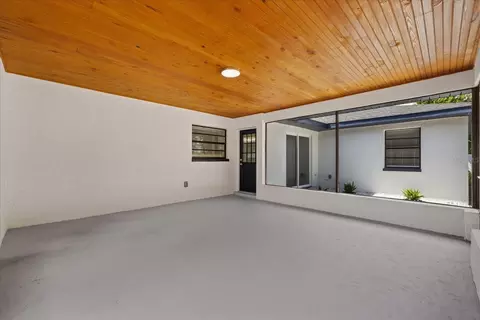 Exterior - 12018 Linden Dr, Spring Hill, FL 34608 photo 7 of 11