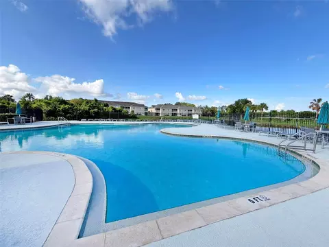 Exterior - 6225 Olivedale Dr, Riverview, FL 33578 photo 3 of 5