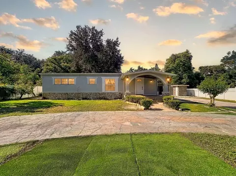 9507 Six Mile Creek Rd, Tampa, FL 33610