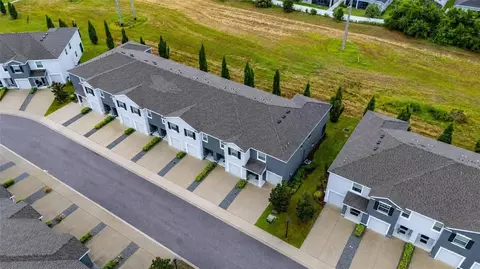 View/Area - 8669 Falling Blue Pl, Riverview, FL 33578 photo 3 of 12