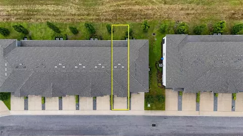 View/Area - 8669 Falling Blue Pl, Riverview, FL 33578 photo 9 of 12