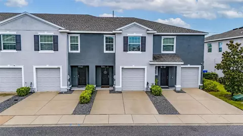 Exterior - 8669 Falling Blue Pl, Riverview, FL 33578 photo 2 of 10