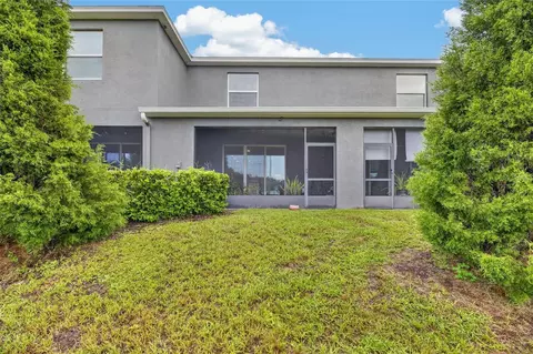 Exterior - 8669 Falling Blue Pl, Riverview, FL 33578 photo 9 of 10