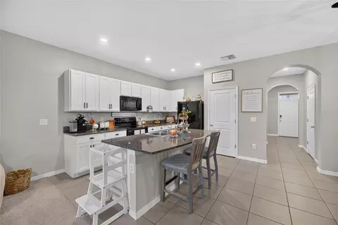 Kitchen - 8669 Falling Blue Pl, Riverview, FL 33578 photo 1 of 5