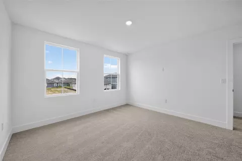 Bedroom - 30106 Emerald Forest Dr, Mount Dora, FL 32757 photo 3 of 6