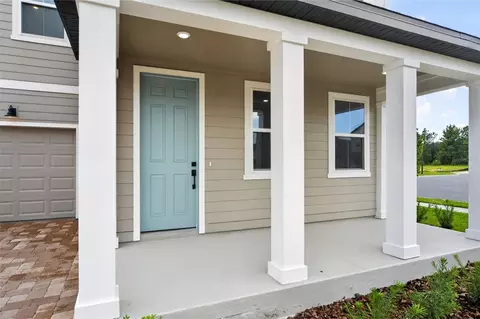Exterior - 30106 Emerald Forest Dr, Mount Dora, FL 32757 photo 3 of 6