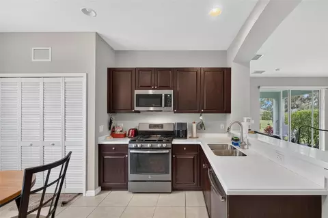 Kitchen - 4134 Deep Creek Ter, Parrish, FL 34219 photo 2 of 2