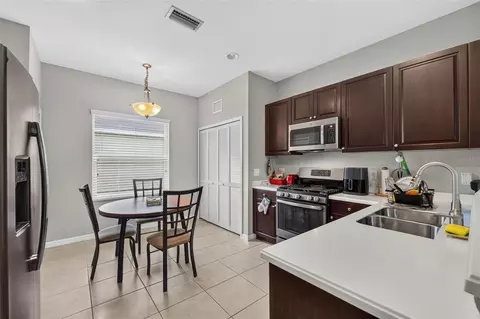 Kitchen - 4134 Deep Creek Ter, Parrish, FL 34219 photo 1 of 2