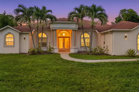 7272 129th St N, Seminole, FL 33776