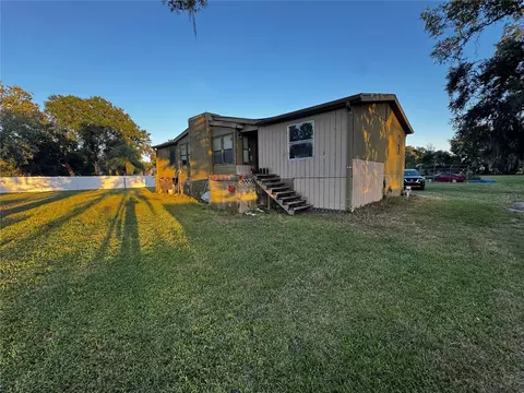 33346 Arthur Dr, Wesley Chapel, FL 33543