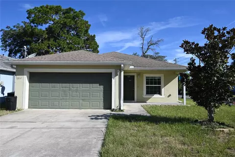 5302 School Rd, New Port Richey, FL 34652
