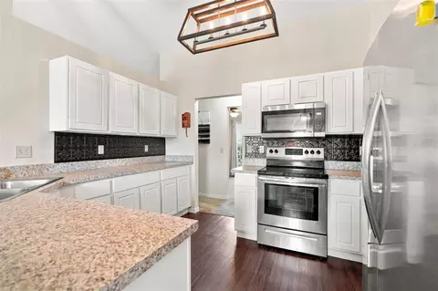 Kitchen - 5355 Berrien Ave, Spring Hill, FL 34608 photo 1 of 5