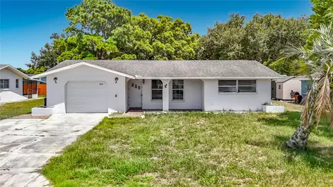 10328 Loquat Dr, Port Richey, FL 34668