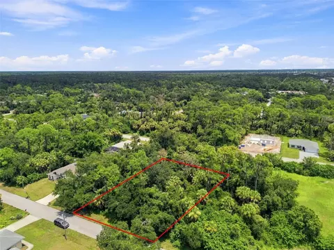 512 Kindred Blvd, Port Charlotte, FL 33954