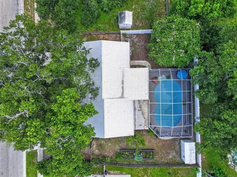 View/Area - 508 Cocoplum Dr, Seffner, FL 33584 photo 1 of 9