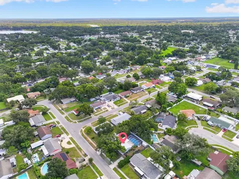 View/Area - 508 Cocoplum Dr, Seffner, FL 33584 photo 9 of 9