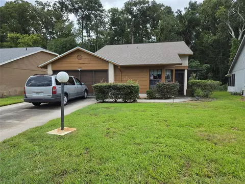 11530 White Ash Dr, New Port Richey, FL 34654