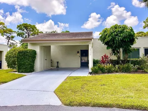 2715 Haverhill Ct, Clearwater, FL 33761