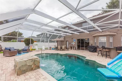Exterior - 9046 Pinebreeze Dr, Riverview, FL 33578 photo 5 of 8