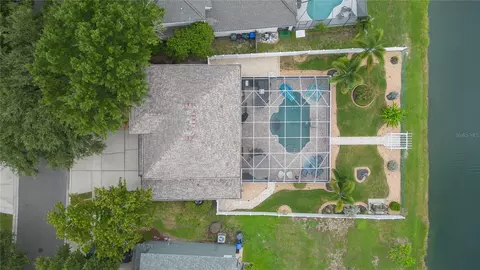 View/Area - 9046 Pinebreeze Dr, Riverview, FL 33578 photo 3 of 6