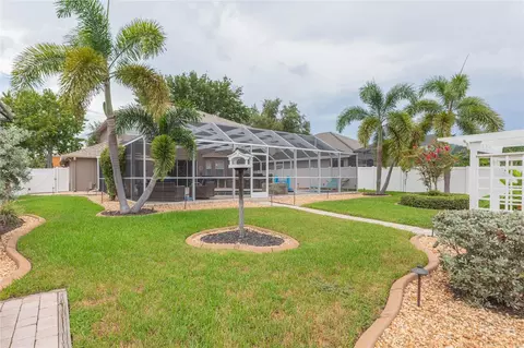 Exterior - 9046 Pinebreeze Dr, Riverview, FL 33578 photo 8 of 8