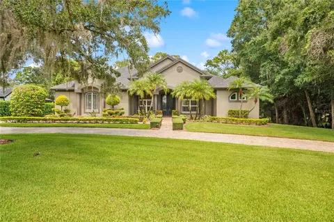 2805 Berwick Dr, Tarpon Springs, FL 34688