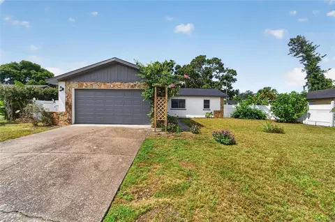 4317 Trout Dr SE, Saint Petersburg, FL 33705