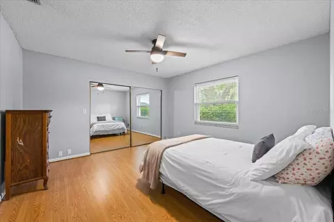 Bedroom - 2995 Exeter Dr, Clearwater, FL 33761 photo 5 of 5