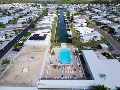 View/Area - 103 Saint George Ct, Apollo Beach, FL 33572 photo 9 of 11