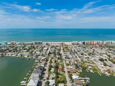 View/Area - 187 145th Ave E #3, Madeira Beach, FL 33708 photo 16 of 29
