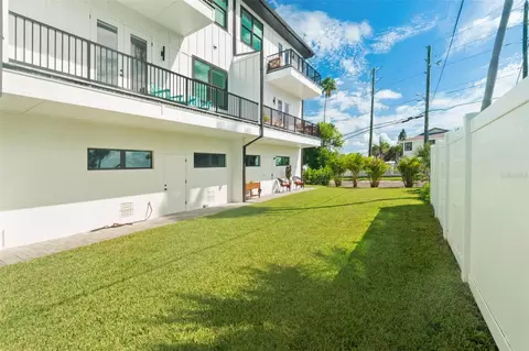Exterior - 187 145th Ave E #3, Madeira Beach, FL 33708 photo 8 of 9
