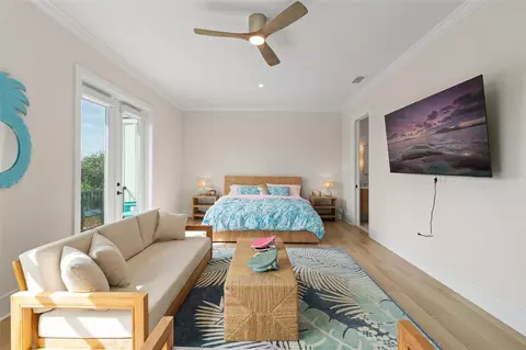 Bedroom - 187 145th Ave E #3, Madeira Beach, FL 33708 photo 10 of 12