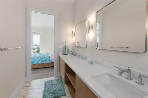 Bath - 187 145th Ave E #3, Madeira Beach, FL 33708 photo 8 of 12