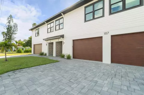 Exterior - 187 145th Ave E #3, Madeira Beach, FL 33708 photo 4 of 9