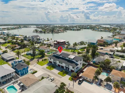 View/Area - 187 145th Ave E #3, Madeira Beach, FL 33708 photo 6 of 29