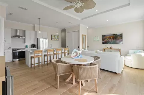 Dining - 187 145th Ave E #3, Madeira Beach, FL 33708 photo 3 of 5