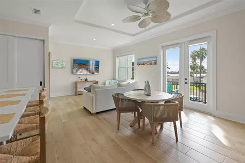 Dining - 187 145th Ave E #3, Madeira Beach, FL 33708 photo 1 of 5