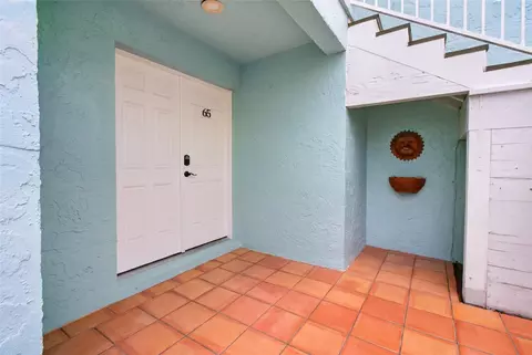 1 Windrush Blvd #65, Indian Rocks Beach, FL 33785