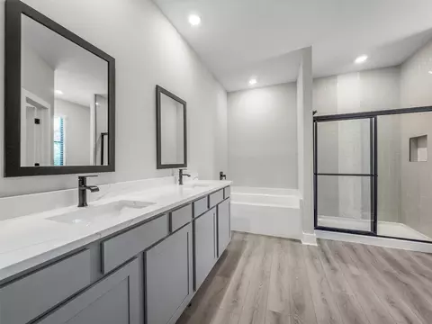 2411 Gallagher Rd, Dover, FL 33527 photo 6