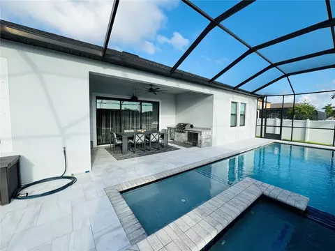 Exterior - 11614 Sunburst Marble Rd, Riverview, FL 33579 photo 10 of 20