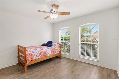 Bedroom - 1102 Vinetree Dr, Brandon, FL 33510 photo 3 of 3