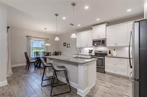 Kitchen - 1117 Thornbury Dr, Parrish, FL 34219 photo 3 of 3