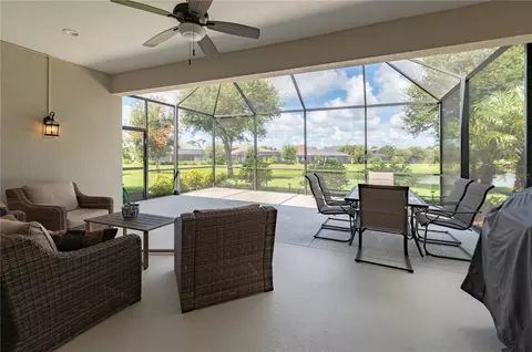 Exterior - 1117 Thornbury Dr, Parrish, FL 34219 photo 4 of 13